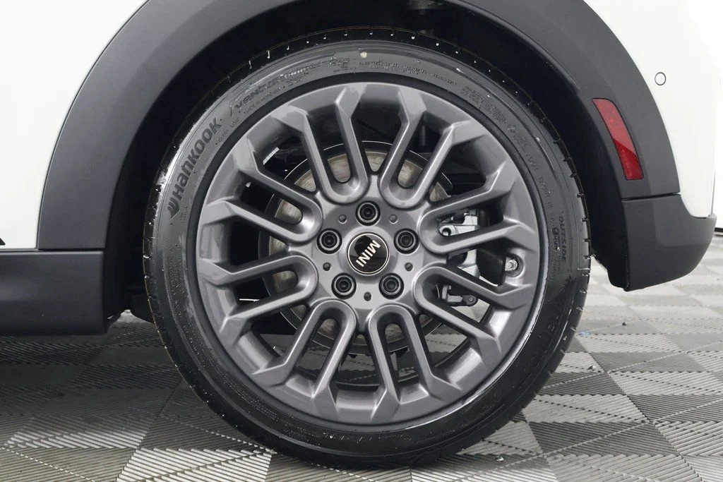 2026 MINI Hardtop 2 Door S - Photo 10