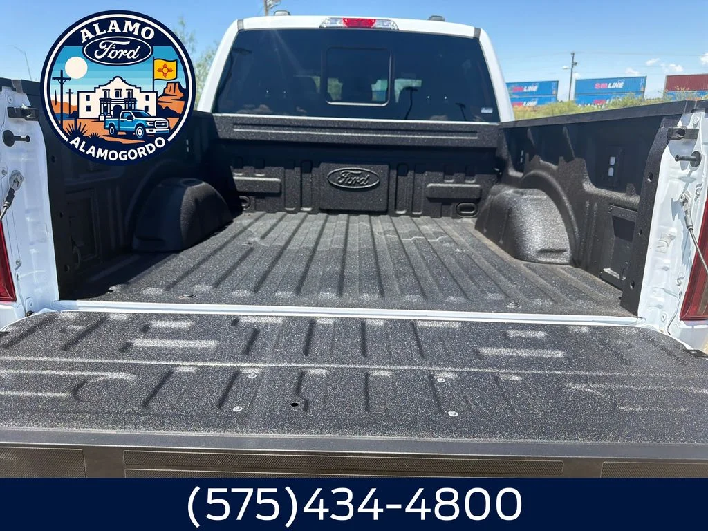New 2026 Oxford White Ford XLT image 23