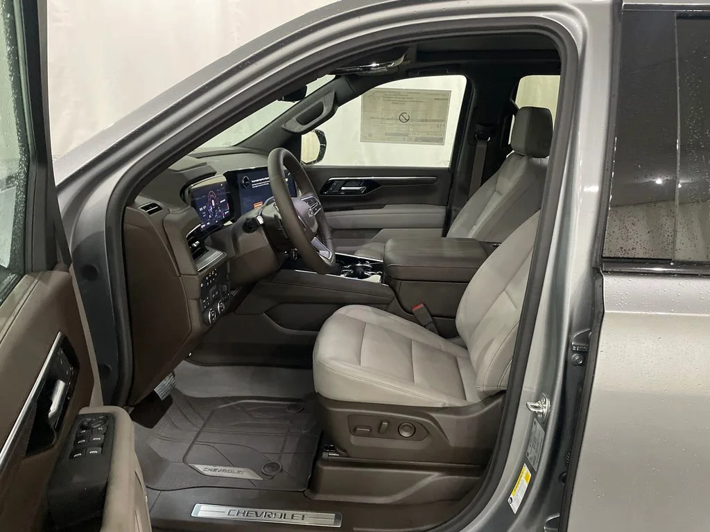 2026 Chevrolet Tahoe Z71 - Photo 13