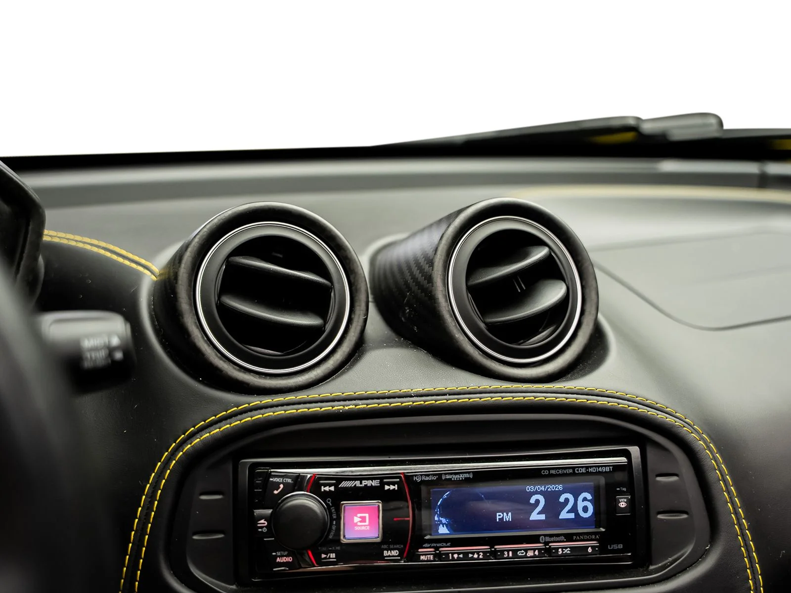Used 2016 Yellow Alfa Romeo Base image 41