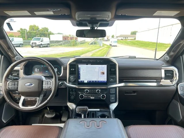 Used 2022 White Ford King Ranch image 21
