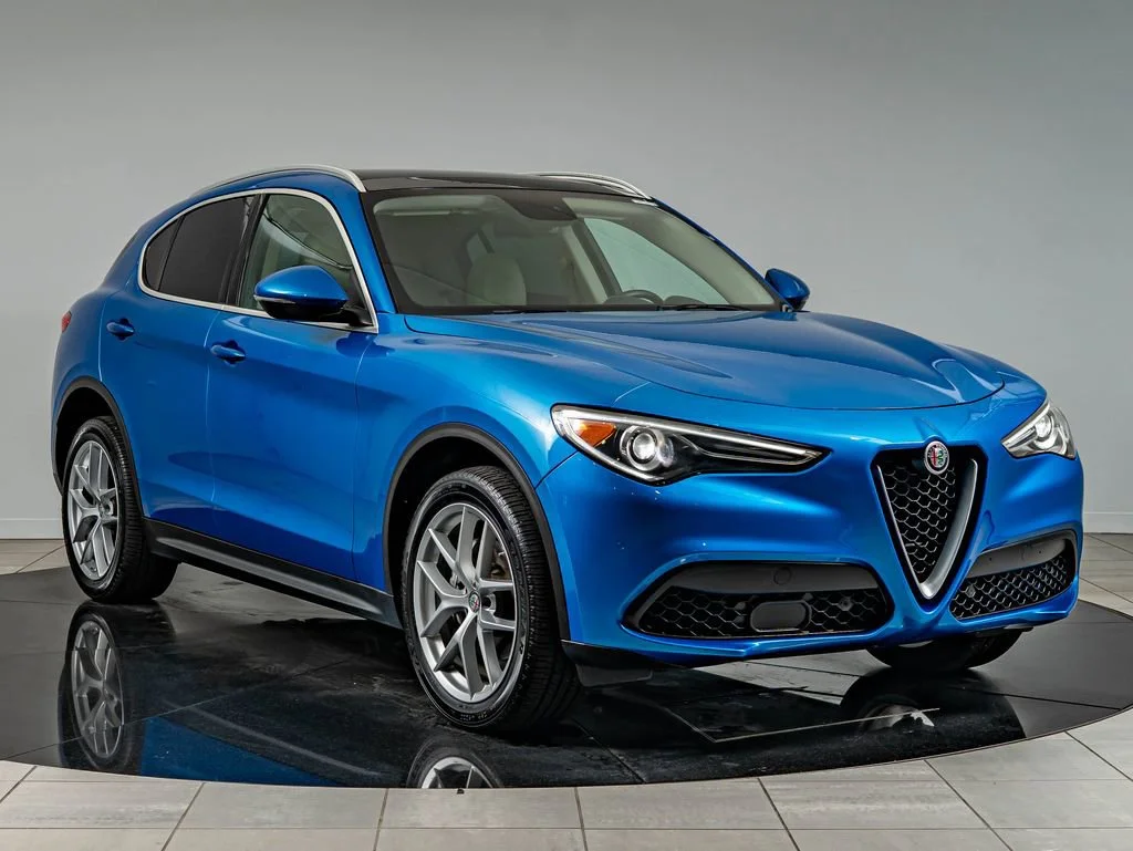 Used 2019 Misano Blue Metallic Alfa Romeo Ti image 3