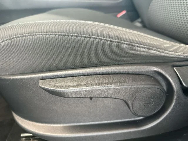 Certified Used 2023 Snow White Pearl Kia LX image 16