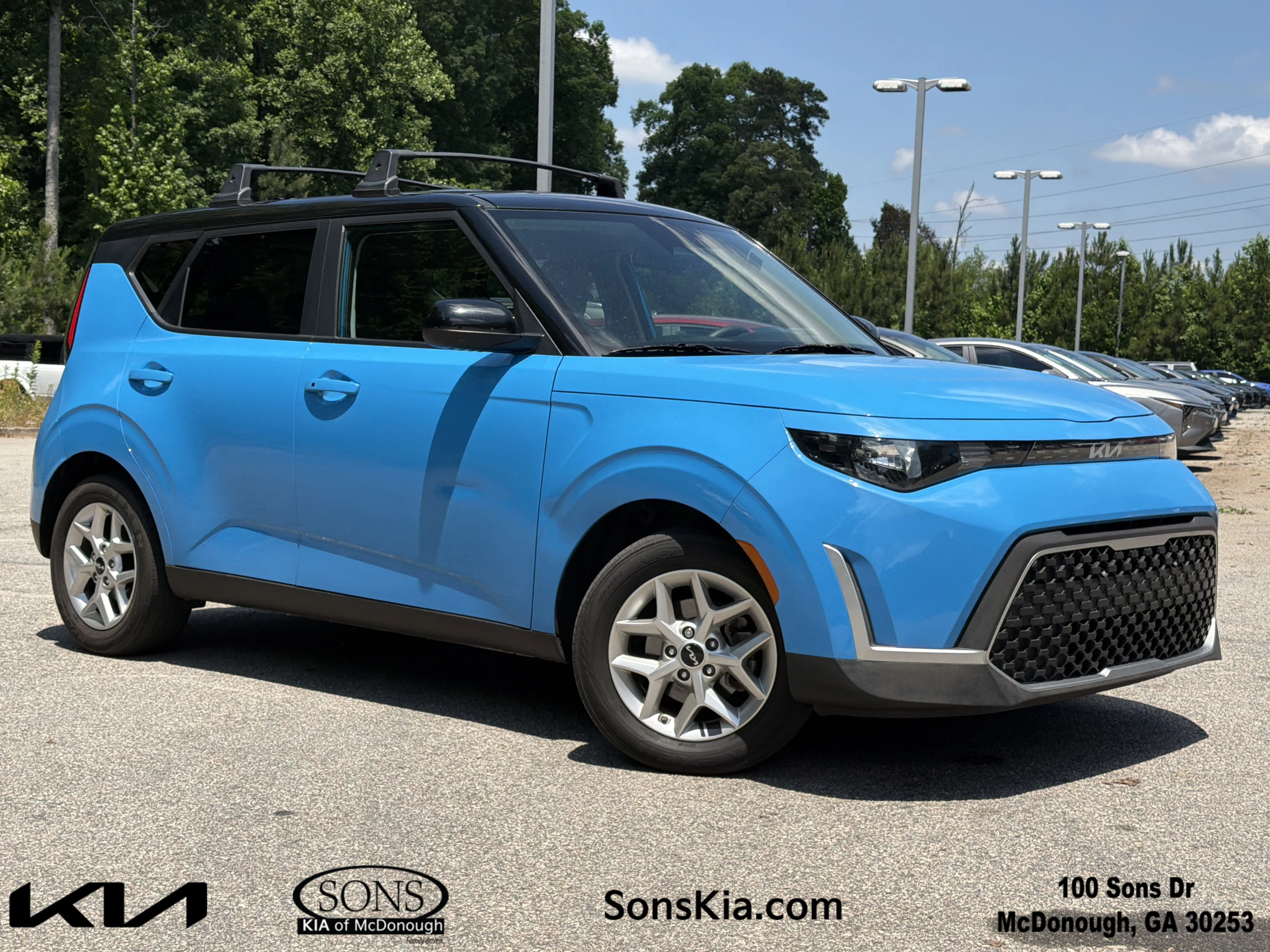 2023 Kia Soul 2.0L S IVT's photo