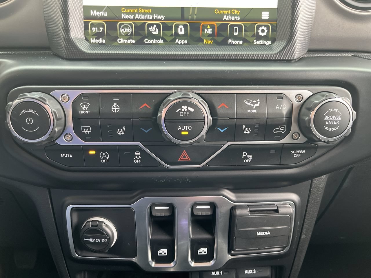 Used 2021 Sting-Gray Clearcoat Jeep Freedom image 27