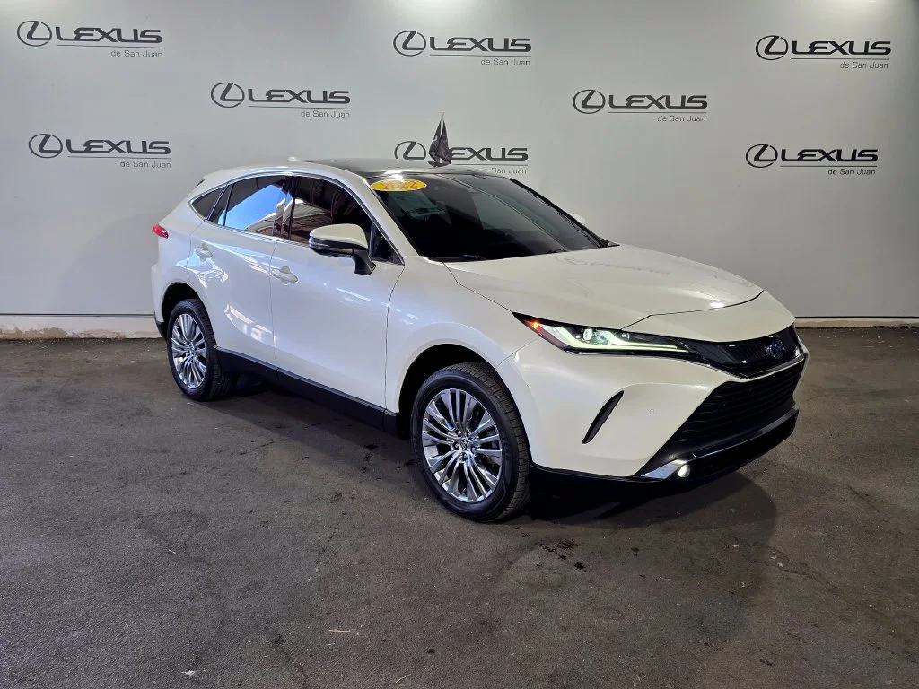 Used 2022 White Toyota Limited image 3