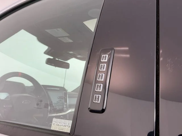 Used 2023  Ford Raptor image 14