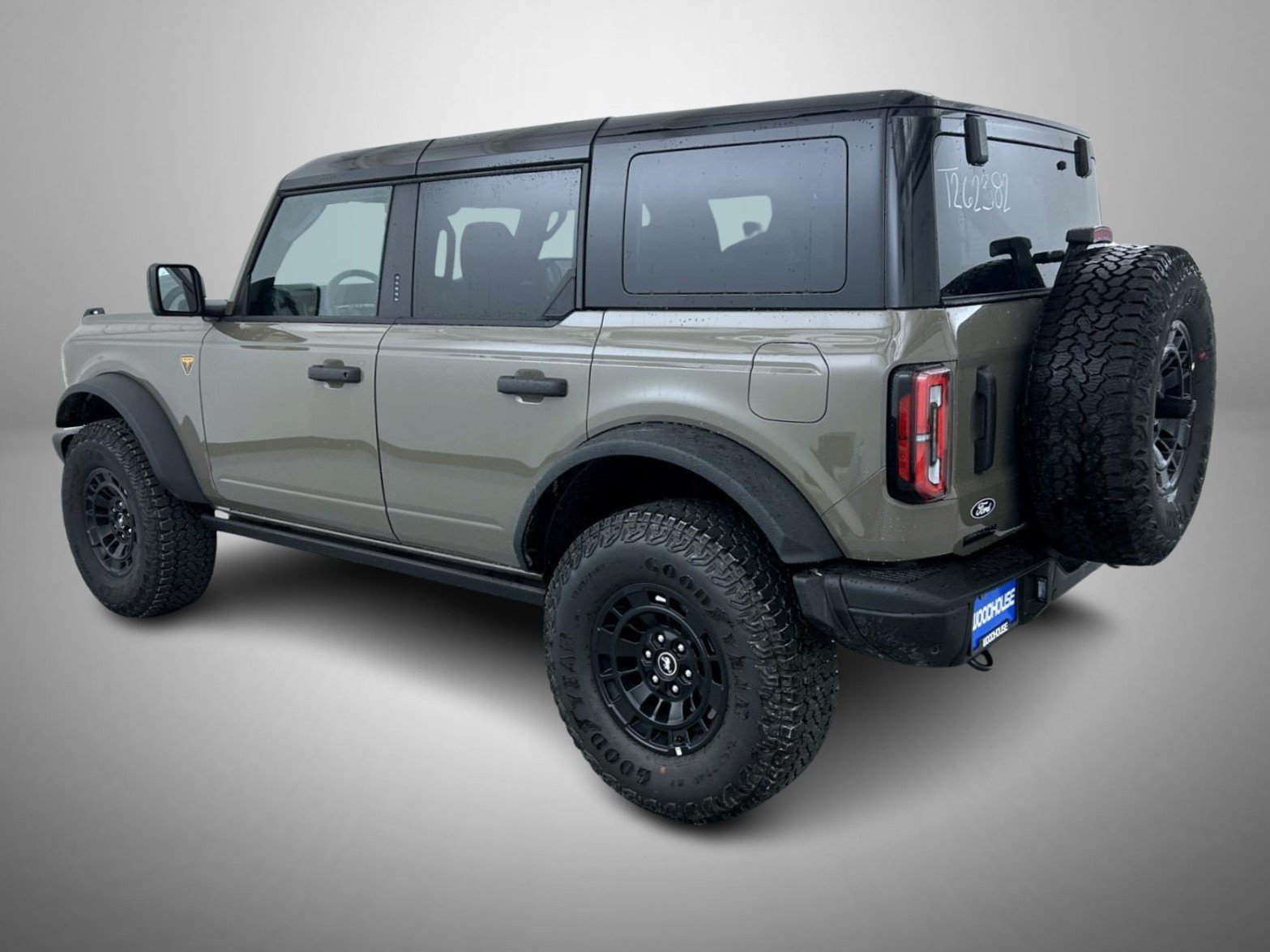 New 2026 Marsh Gray Ford Badlands image 7