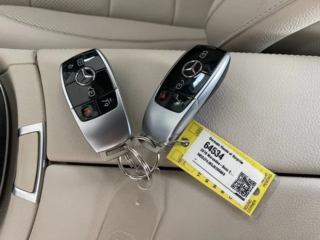 Used 2018 Polar White Mercedes-Benz E 300 image 34