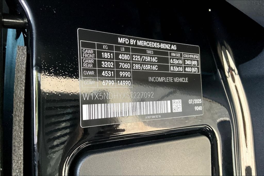 New 2025 Jet Black Mercedes-Benz Cargo 170 WB image 11