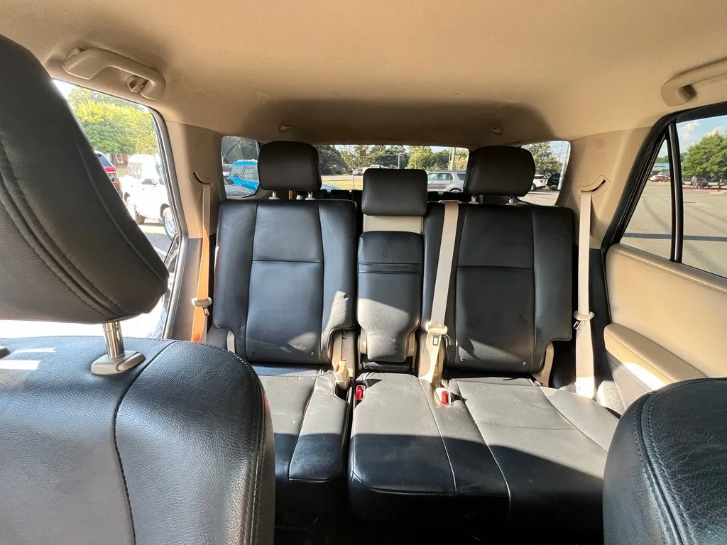 Used 2018 Black Toyota SR5 image 14