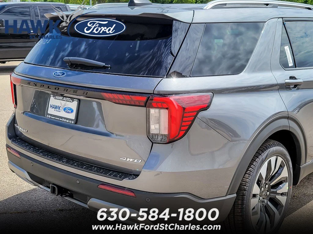 New 2026 Carbonized Gray Metallic Ford Platinum™ image 5