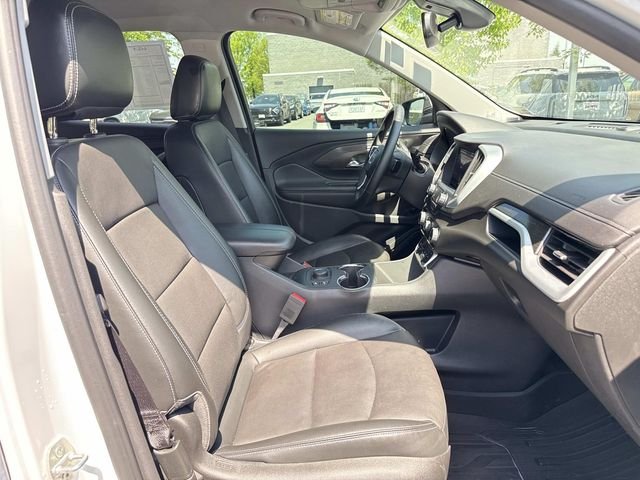 Used 2023 White GMC SLT image 15