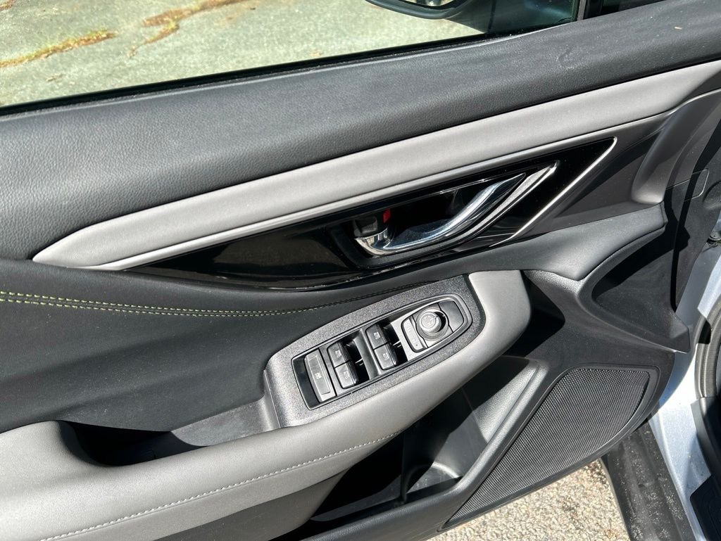 Used 2022 Silver Subaru Onyx Edition XT image 14