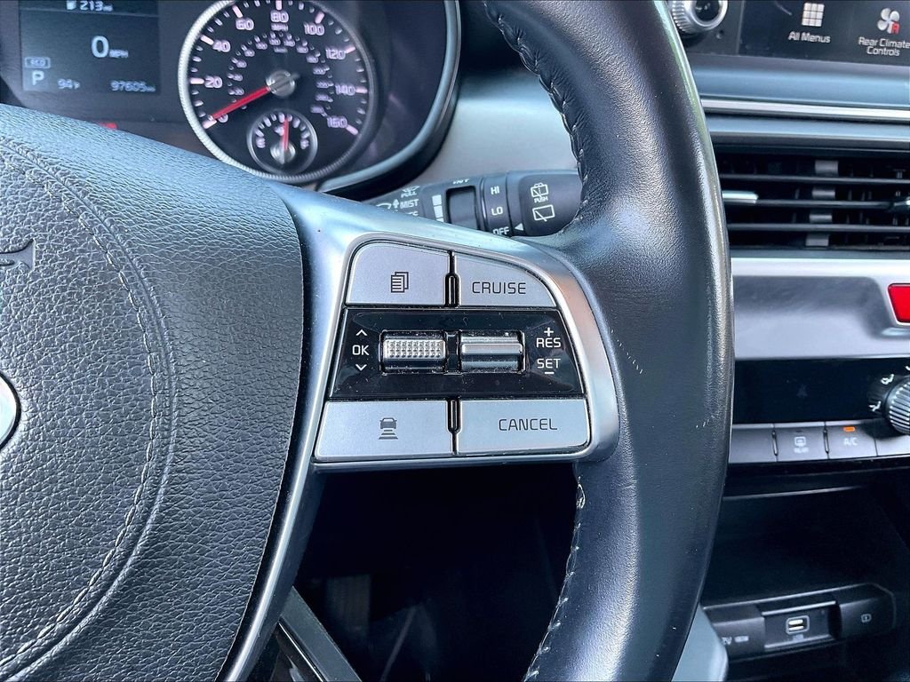 Used 2020 Snow White Pearl Kia LX image 23