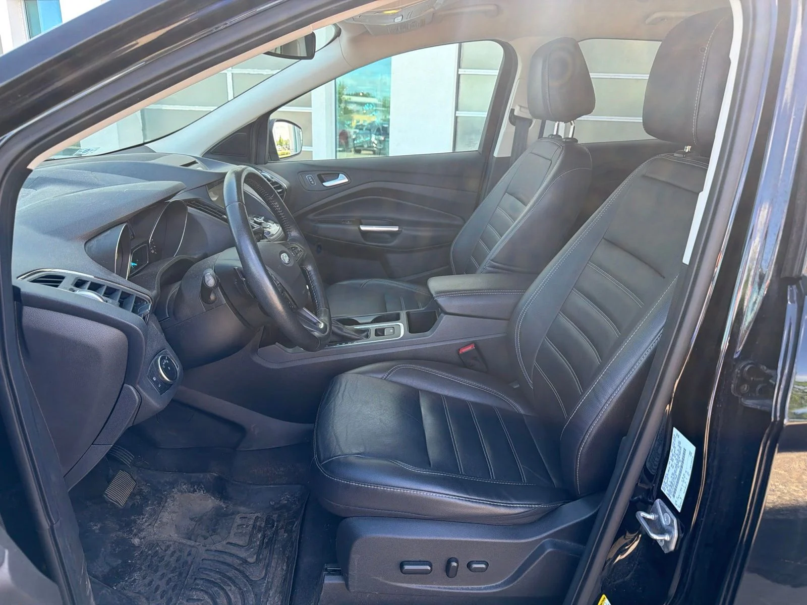 Used 2017 Black Ford Titanium image 5