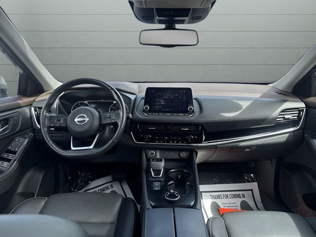 Used 2023 Gray Nissan SL image 13