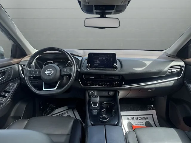 Used 2023 Gray Nissan SL image 13