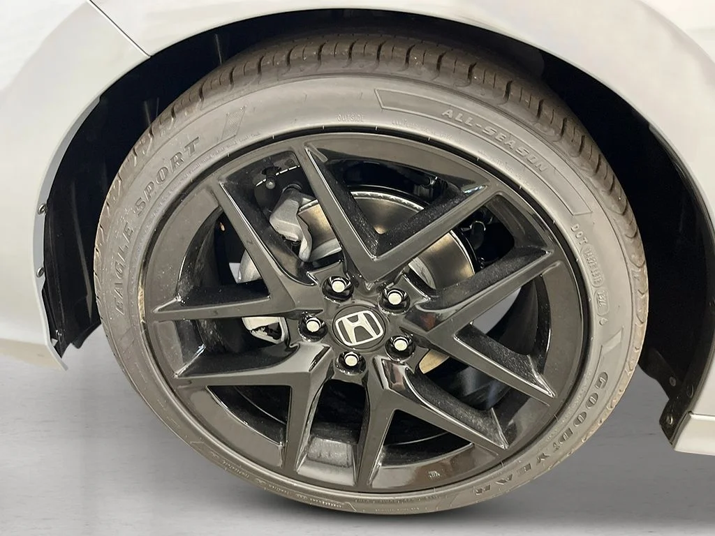 New 2026 Urban Gray Pearl Honda Sport image 13