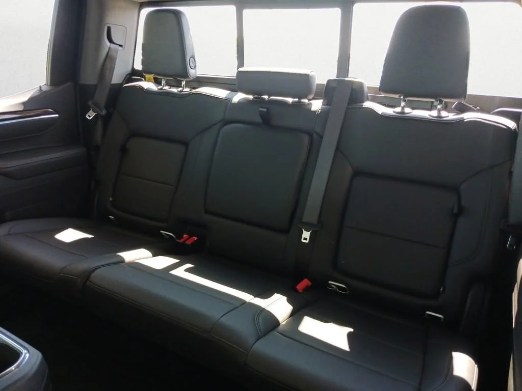 Used 2025 Summit White Chevrolet RST image 20