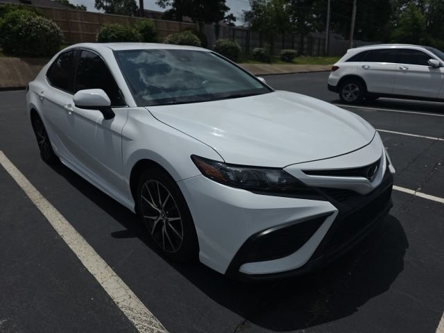 2021 Toyota Camry 2.5 Auto SE's photo