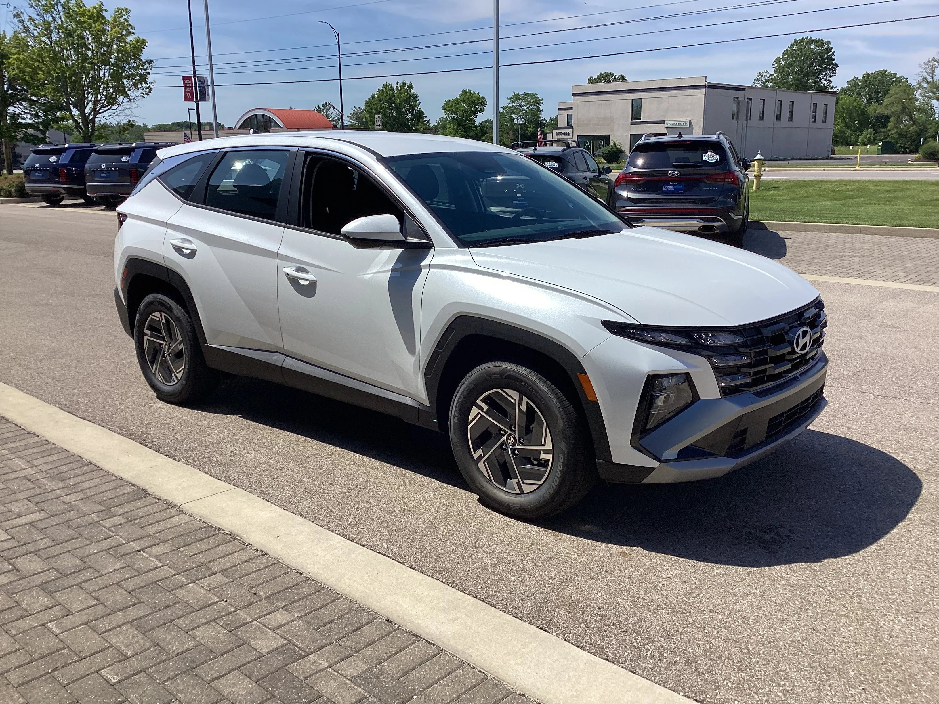 New 2026 Creamy White Pearl Hyundai Blue SE image 7