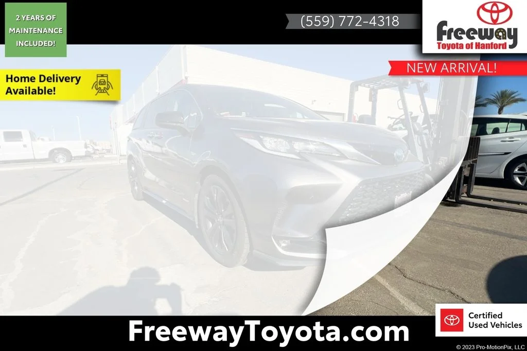 2021 Toyota Sienna XSE 7-Passenger Hybrid FWD's photo