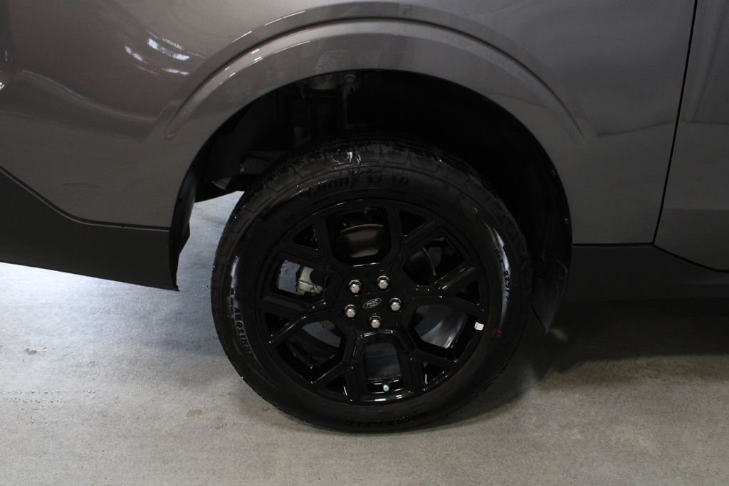 2026 Ford Maverick XLT - Photo 26