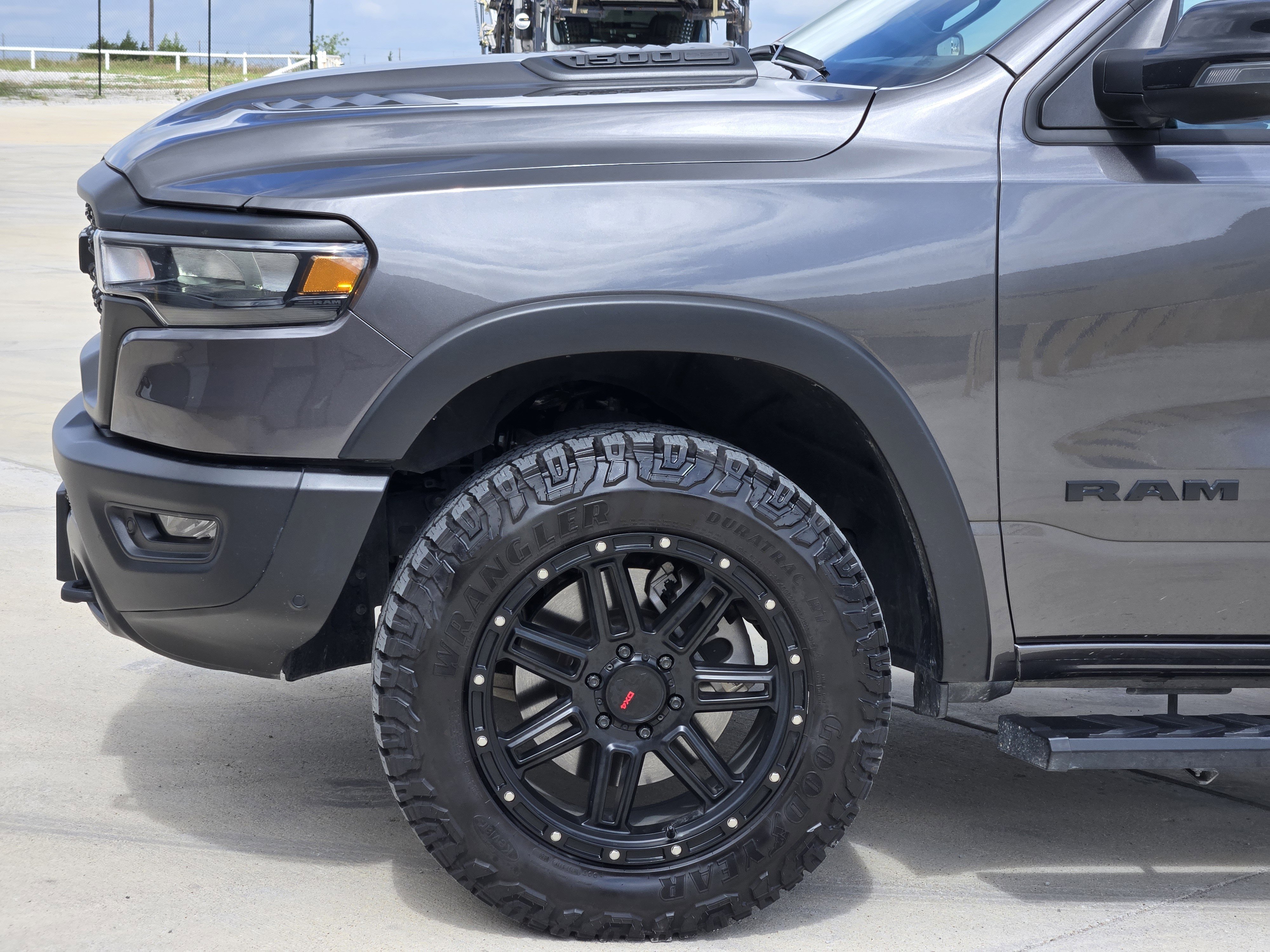 Certified Used 2025 Granite Crystal Metallic Clearcoat Ram Rebel image 9