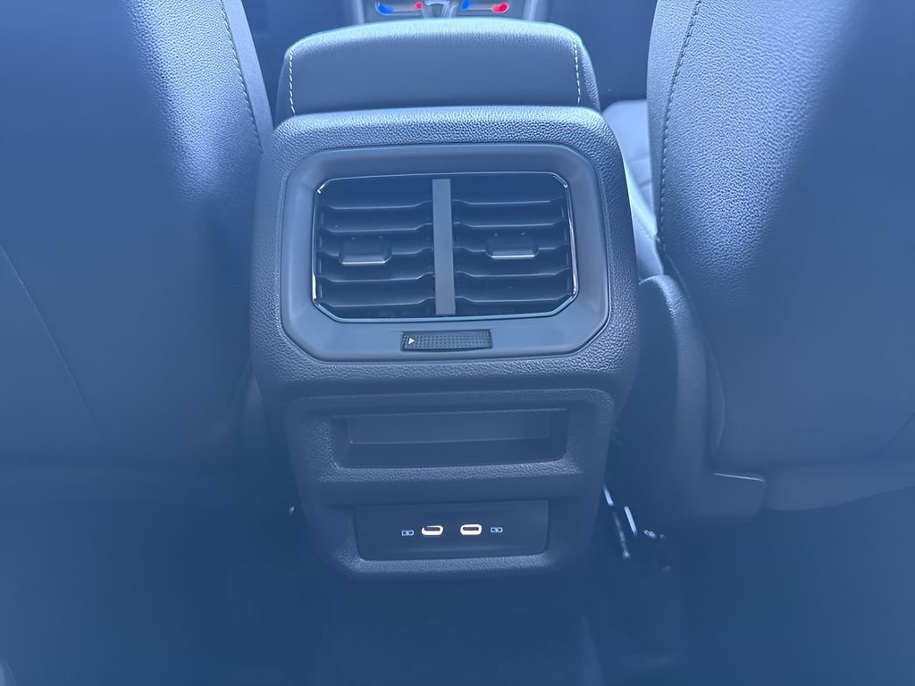 2026 Volkswagen Taos SEL - Photo 26