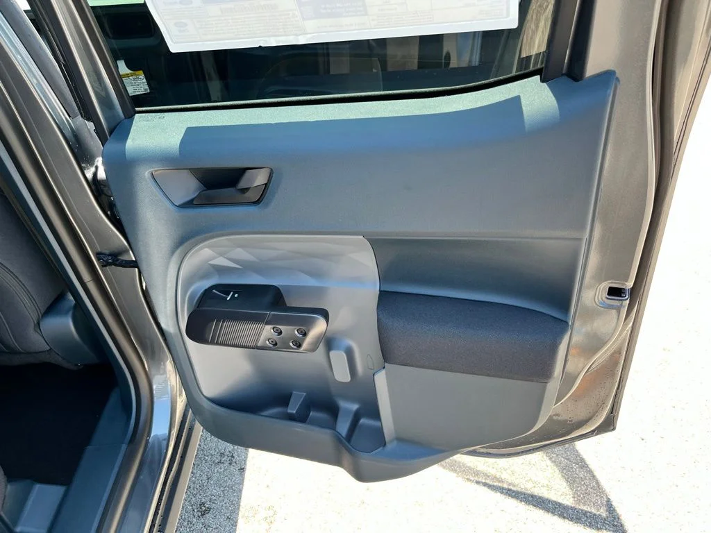 New 2026 Gray Ford XL image 10
