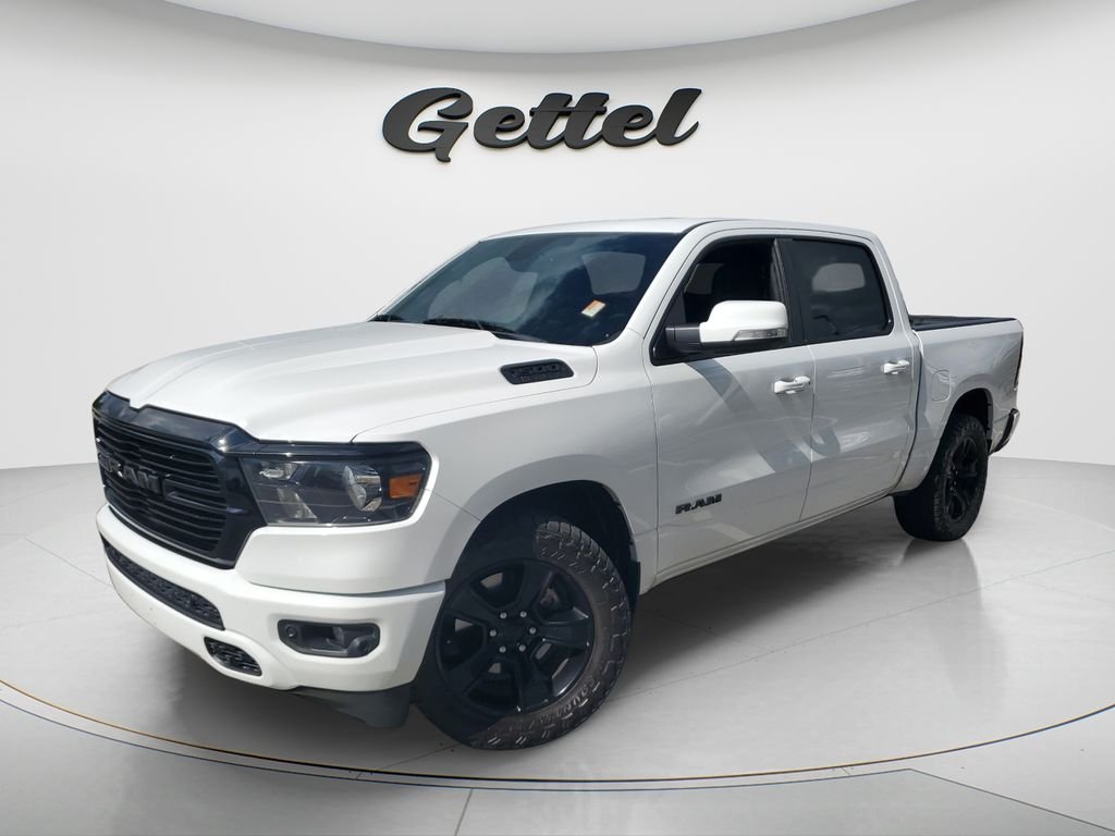 2020 RAM 1500 Big Horn/Lone Star 4x4 Crew Cab 5'7's photo