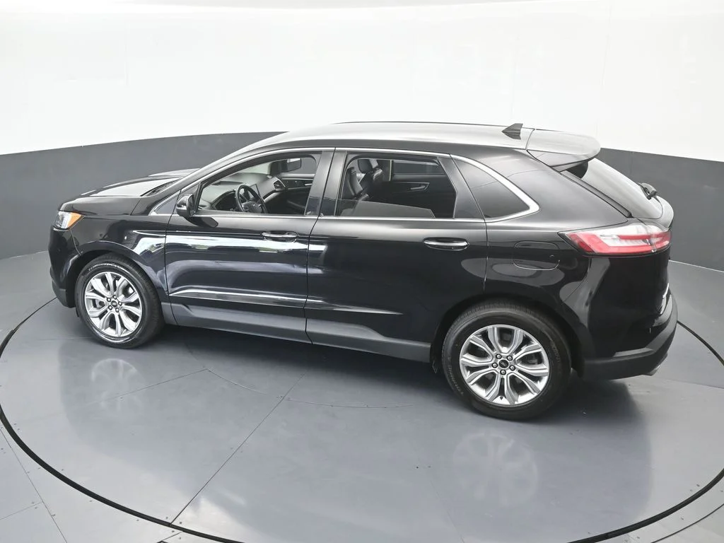 Used 2024 Black Metallic Ford Titanium image 52