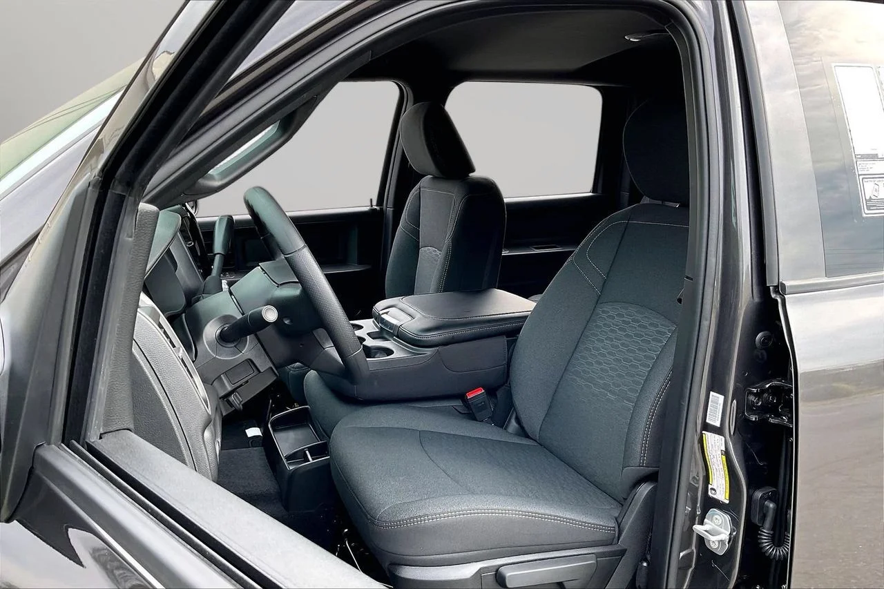New 2026 Granite Crystal Metallic Clearcoat RAM  image 19