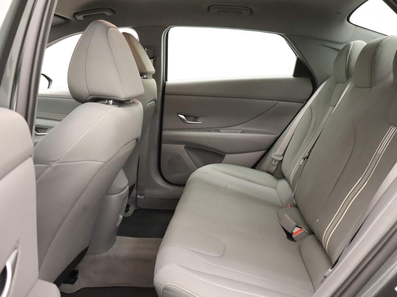 New 2026 Amazon Gray Pearl Hyundai SEL Sport image 15
