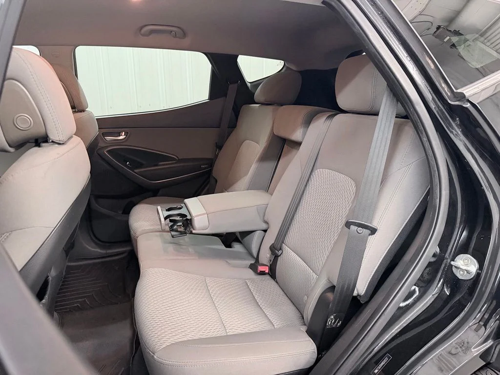 Used 2017 Black Hyundai 2.4 Base image 25