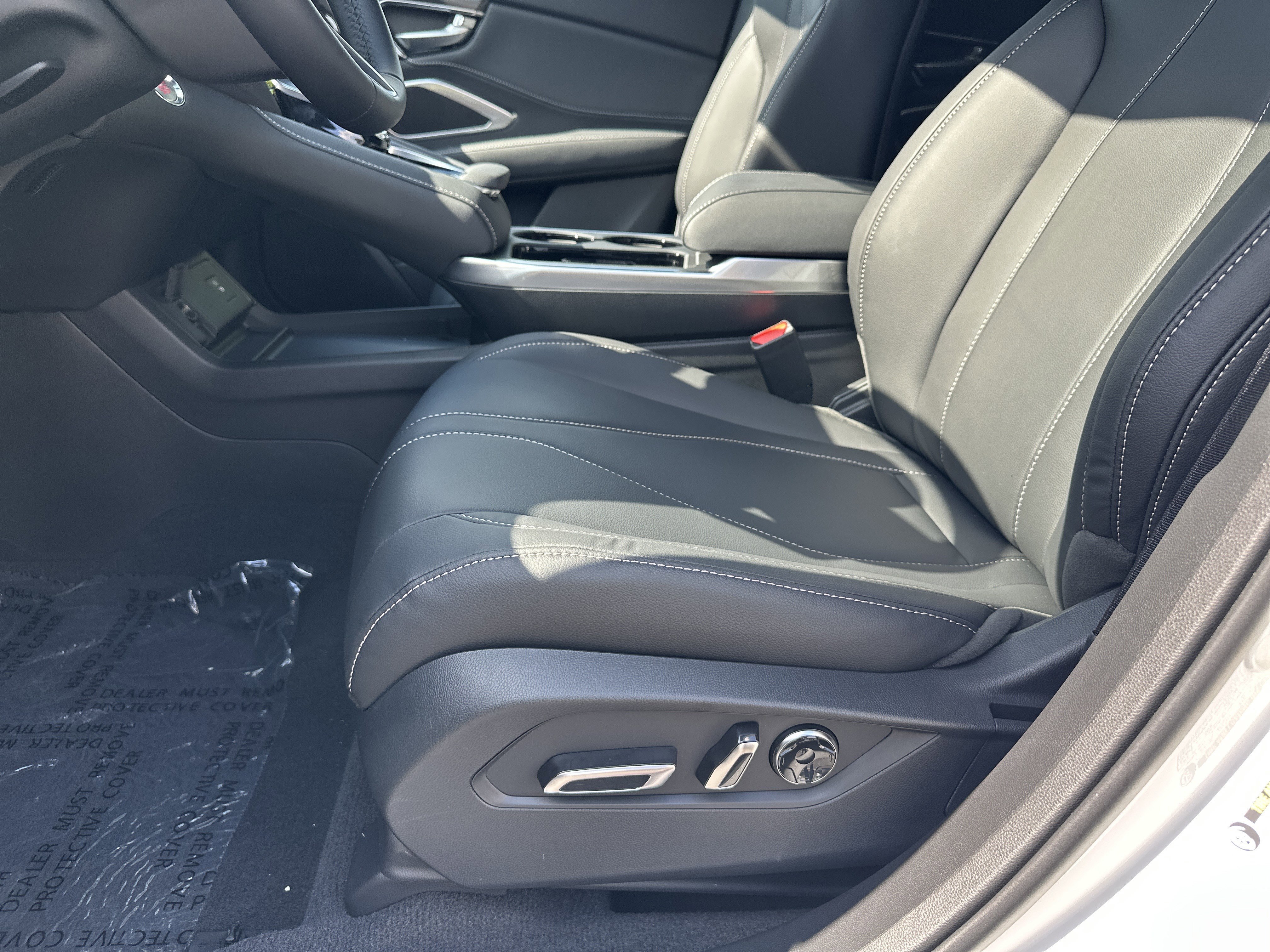 New 2026 Platinum White Pearl Acura  image 9