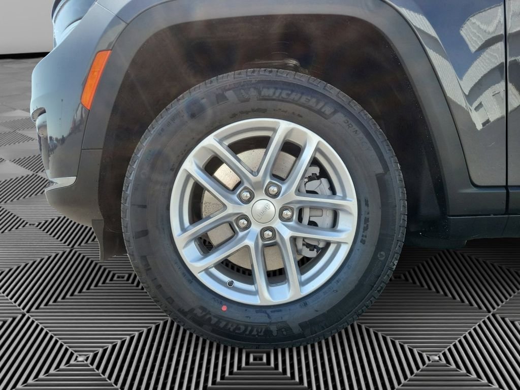 2025 Jeep Grand Cherokee L Laredo - Photo 15