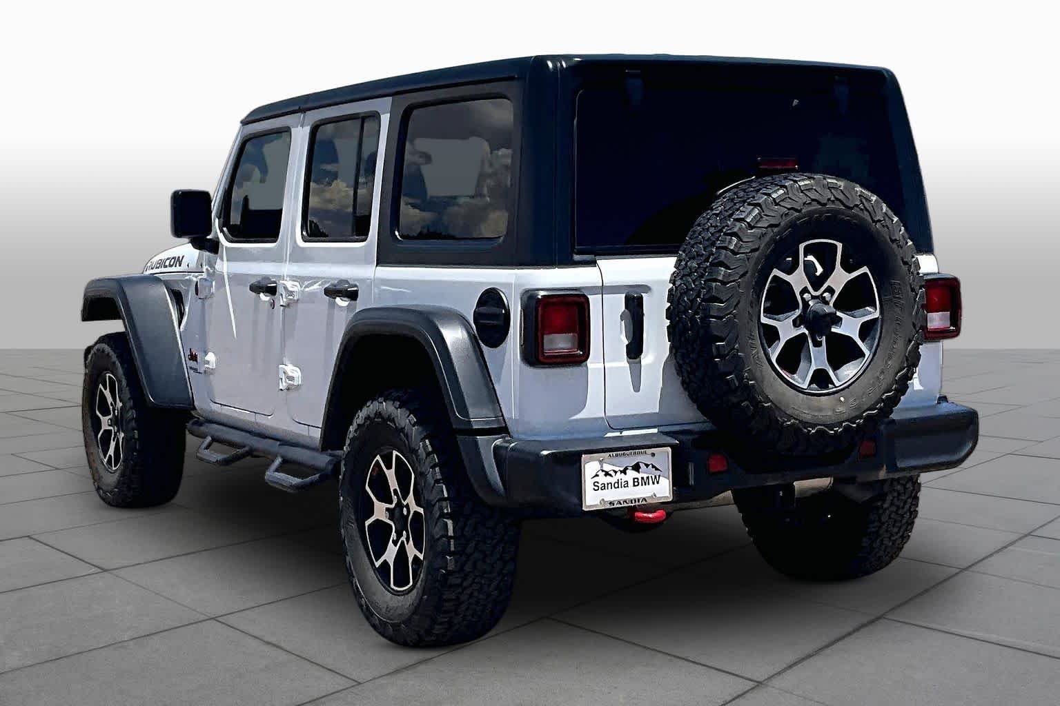 Used 2021 Bright White Clearcoat Jeep Unlimited Rubicon image 8