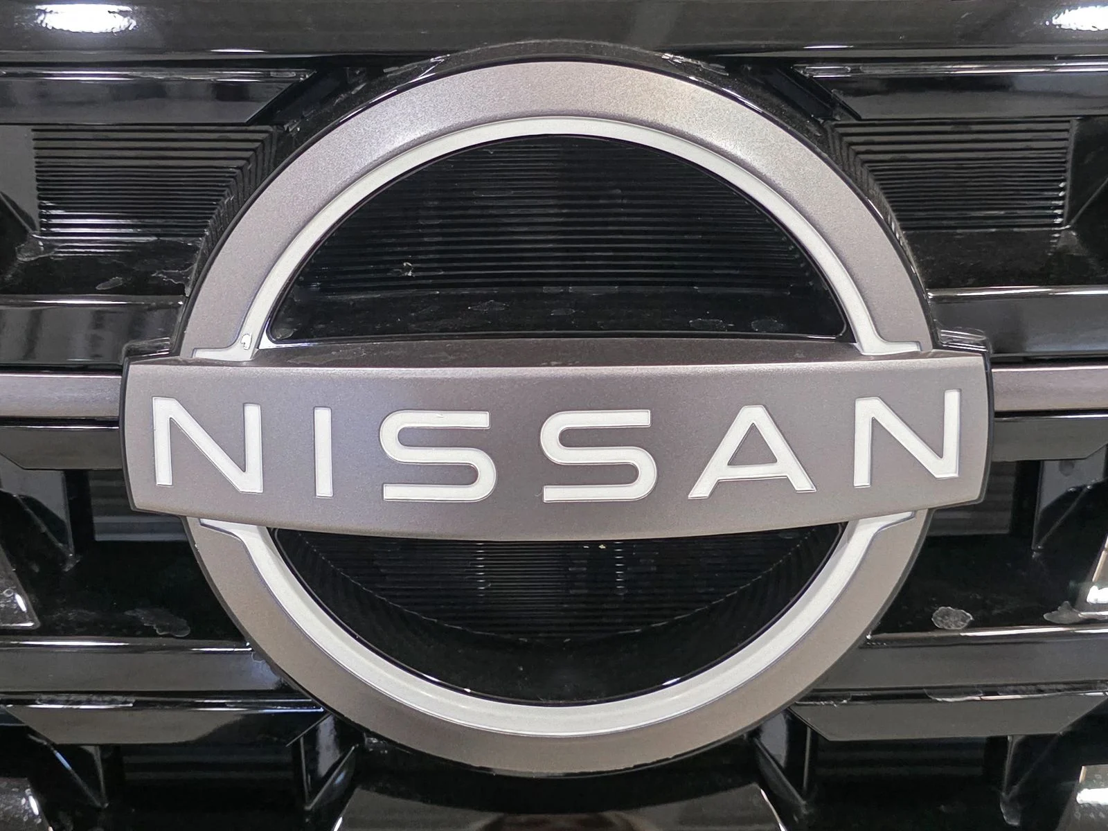 New 2026 Super Black Nissan SL image 13
