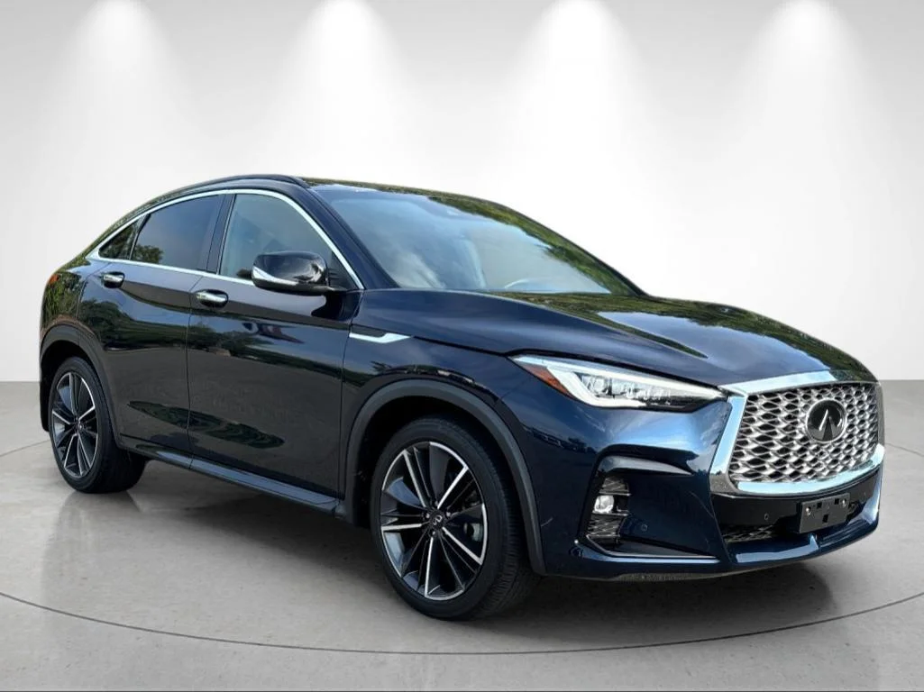 Certified Used 2023 Hermosa Blue INFINITI ESSENTIAL image 7