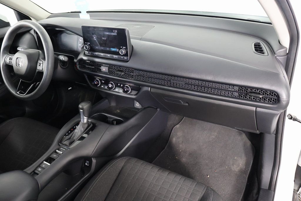 2023 Honda HR-V LX - Photo 7