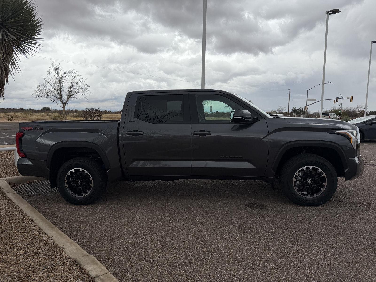 2026 Toyota Tundra SR5 - Photo 6