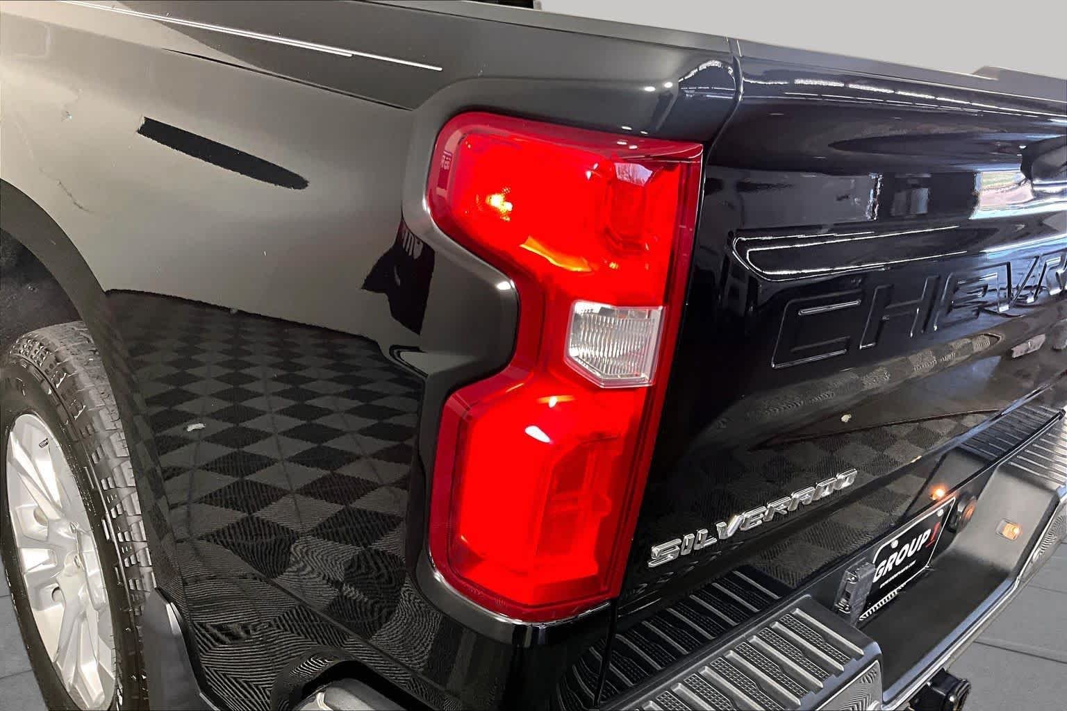 2023 Chevrolet Silverado 1500 LTZ - Photo 26