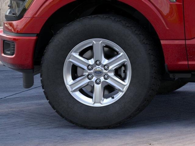 New 2026 Ruby Red Metallic Tinted Clearcoat Ford XLT image 41