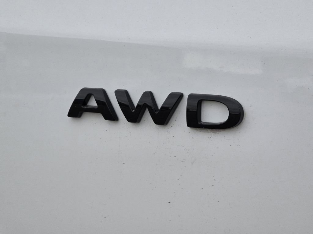 New 2026 Oxford White Ford XL image 26