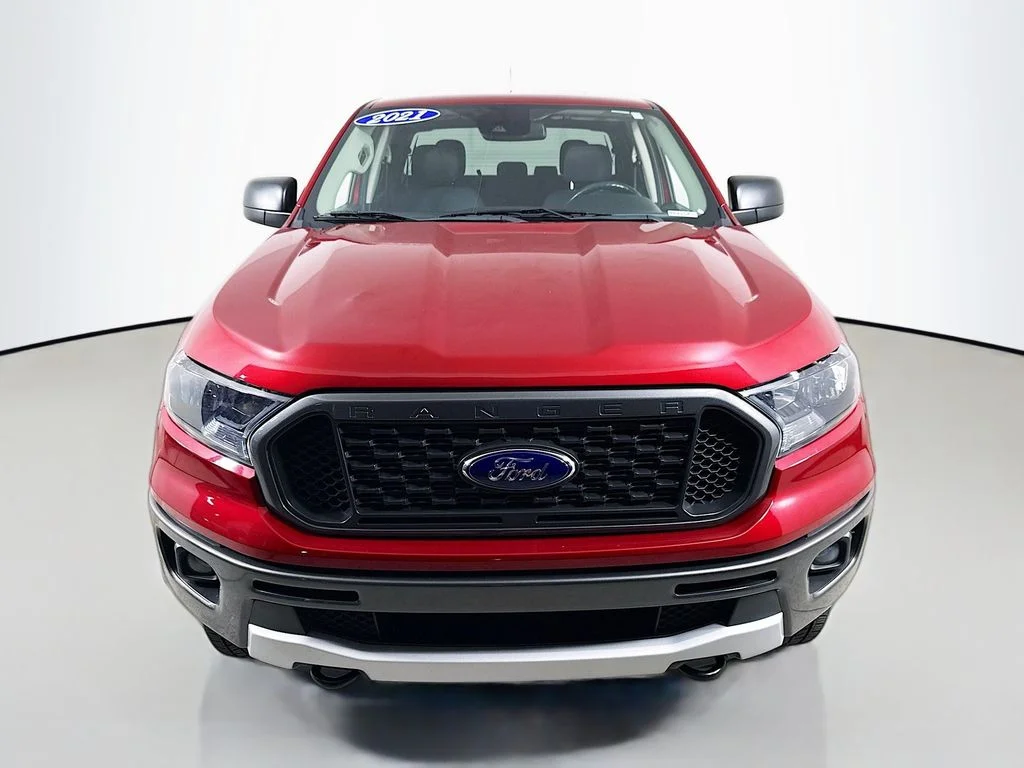 Used 2021 Rapid Red Metallic Tinted Clearcoat Ford XLT image 7