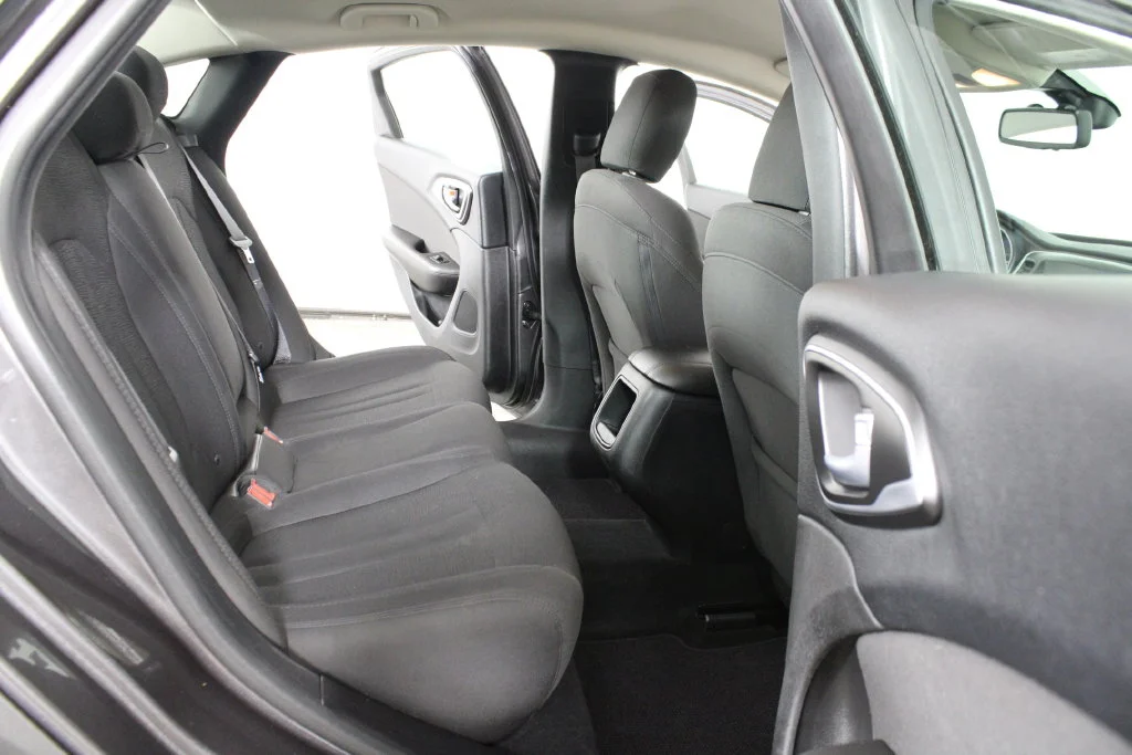 Used 2016 Gray Chrysler Limited image 13