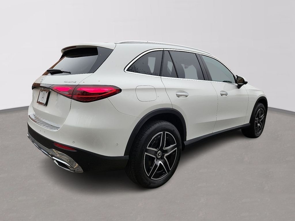 2026 Mercedes-Benz GLC Base - Photo 3
