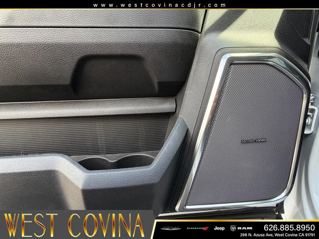 New 2026 Bright White Clear-Coat Exterior Paint RAM Laramie image 24